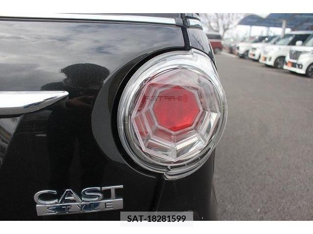 Daihatsu CAST 2017-03 210889-10