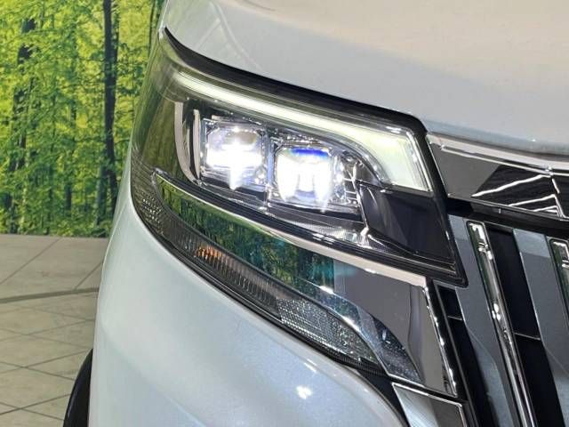 Toyota ESQUIRE 2019-02 18823-13