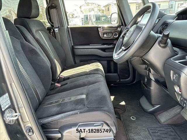 Honda N BOX CUSTOM 2019-01 343307-15