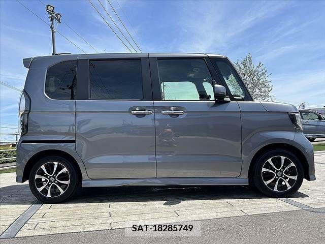 Honda N BOX CUSTOM 2019-01 343307-11