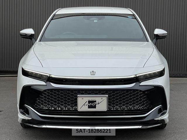Toyota CROWN 2022-10 297732-3