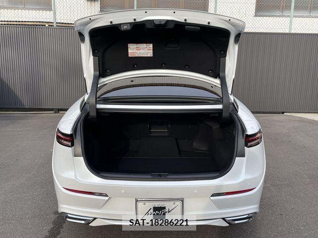 Toyota CROWN 2022-10 297732-9