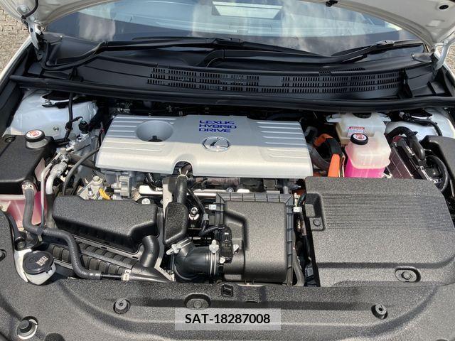 Lexus CT 2021-06 353930-25
