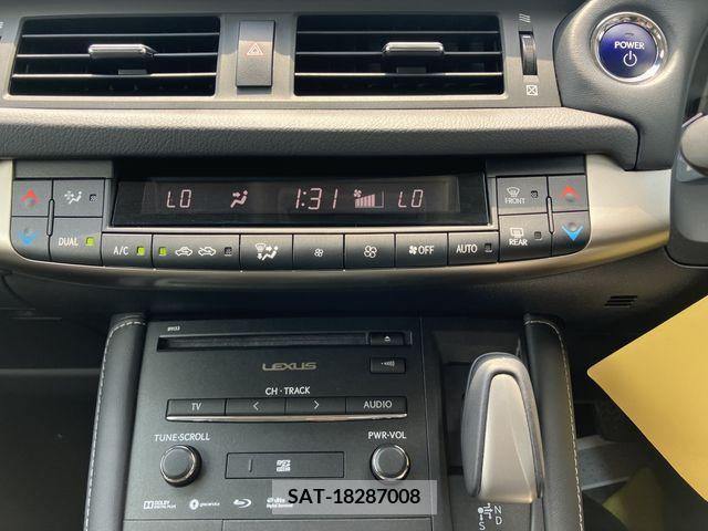 Lexus CT 2021-06 353930-17