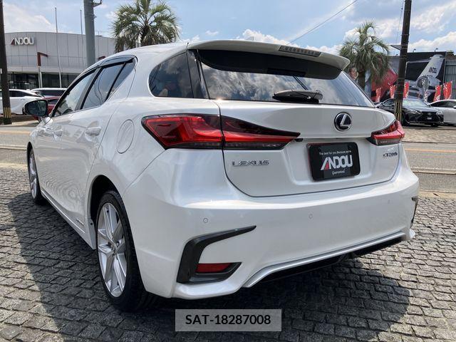 Lexus CT 2021-06 353930-2