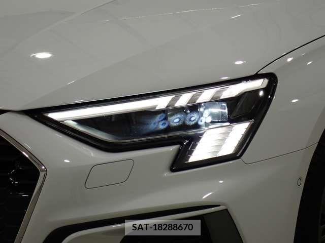 Audi A3 SEDAN 2022-05 377156-11