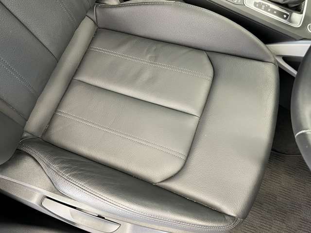 Audi Q2 2018-02 22673-15
