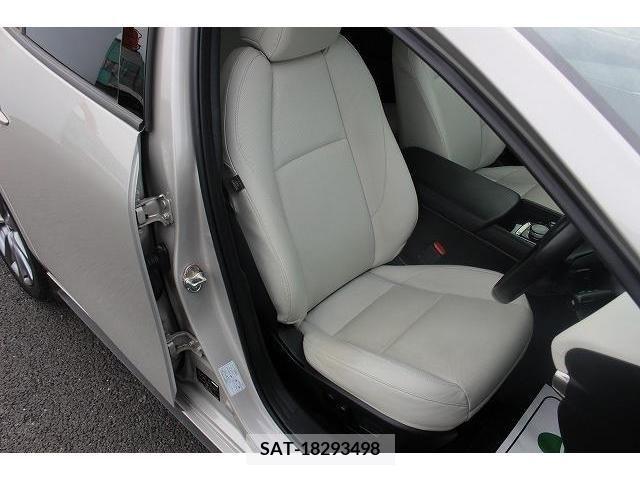 Mazda MAZDA3 2022-03 213411-12