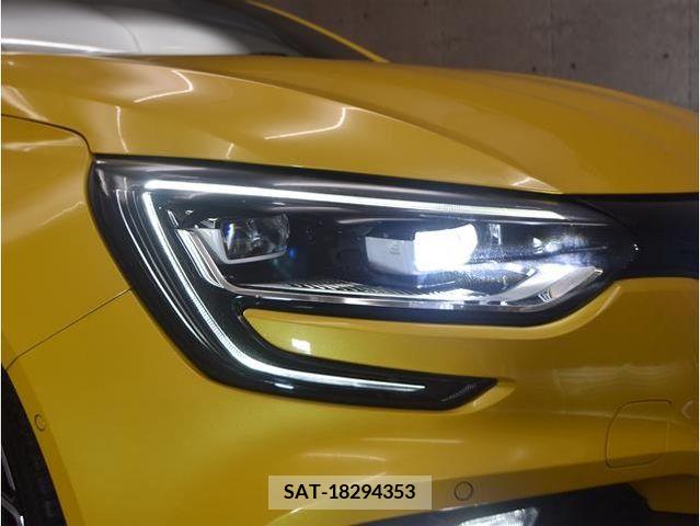 Renault MEGANE 2020-07 316992-12