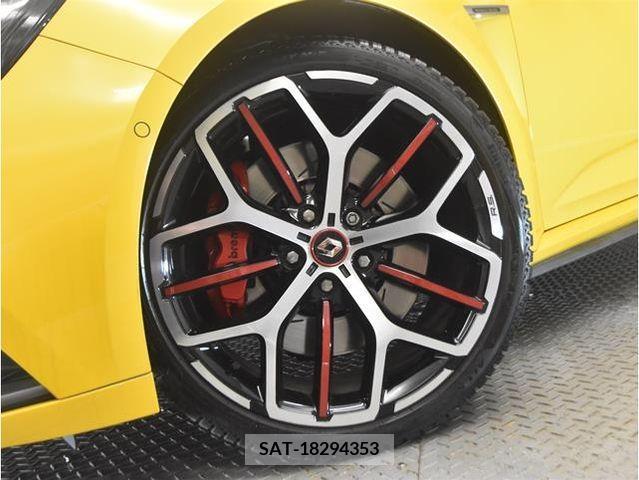 Renault MEGANE 2020-07 316992-11