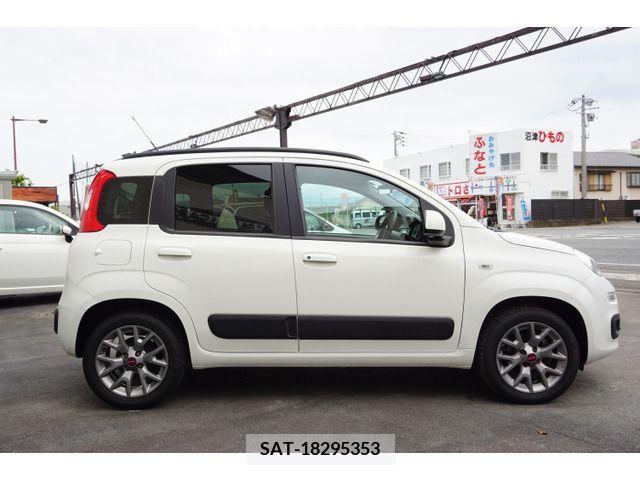 Fiat PANDA 2021-02 269718-3