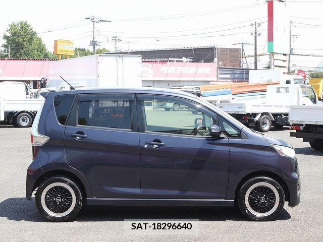 Nissan DAYZ 2014-09 358877-20