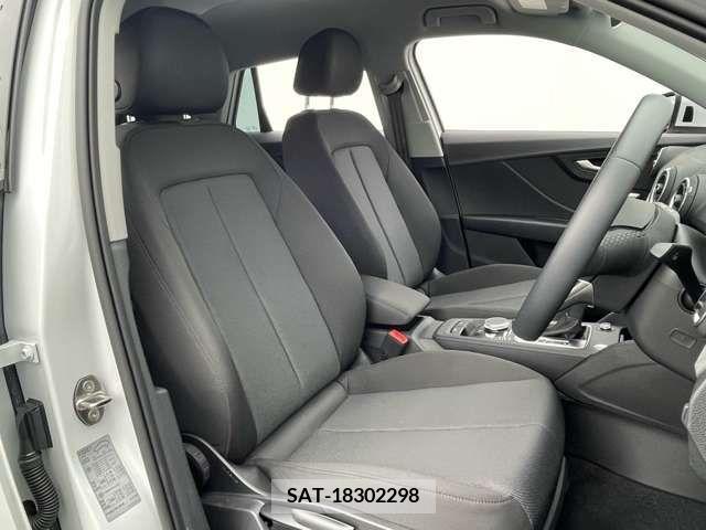 Audi Q2 2022-06 356576-12