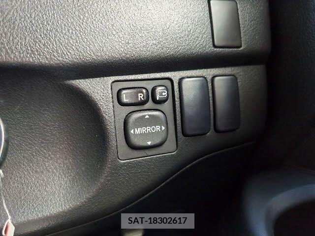 Toyota BB 2015-09 241902-16