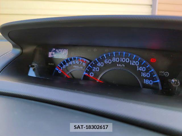 Toyota BB 2015-09 241902-7