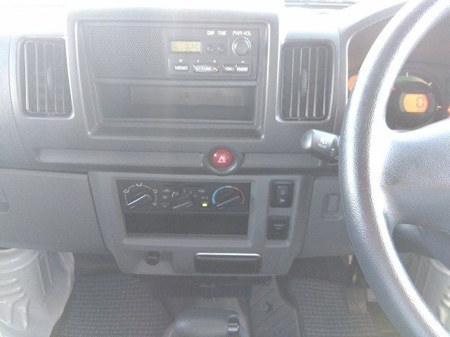 Mitsubishi MINICA 2018-06 11841-10