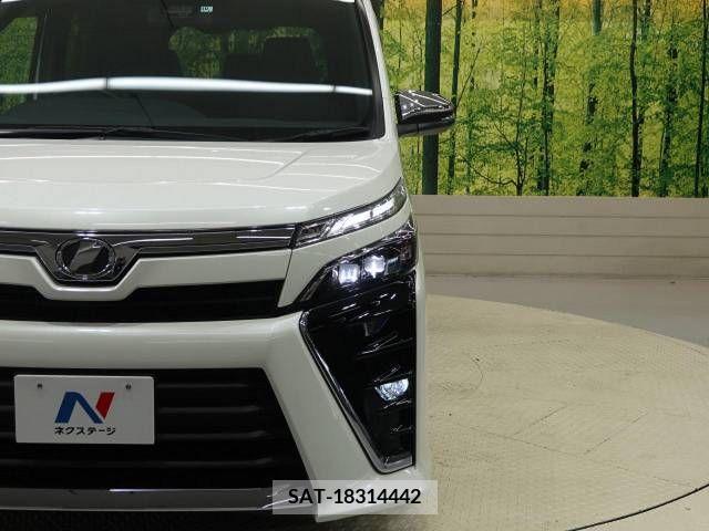 Toyota VOXY 2018-11 202057-15