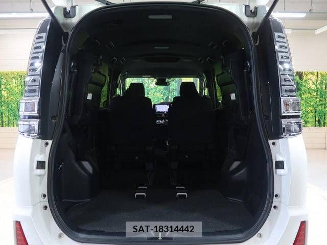 Toyota VOXY 2018-11 202057-14