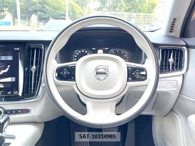 Volvo V90 2017-05 394910-9