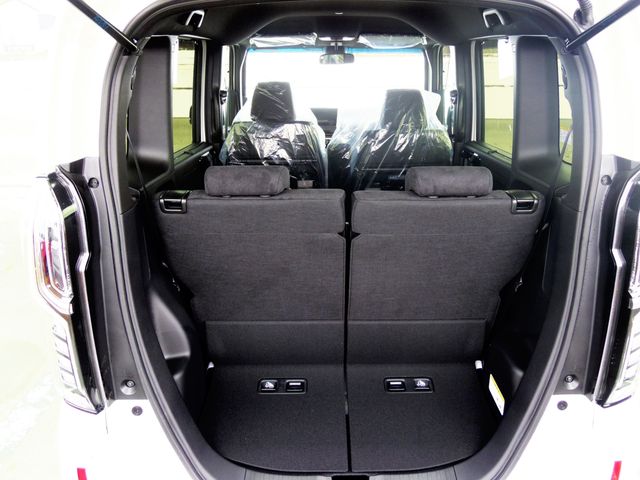Honda N BOX CUSTOM 2023-01 1563-16