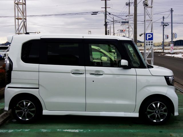 Honda N BOX CUSTOM 2023-01 1563-5