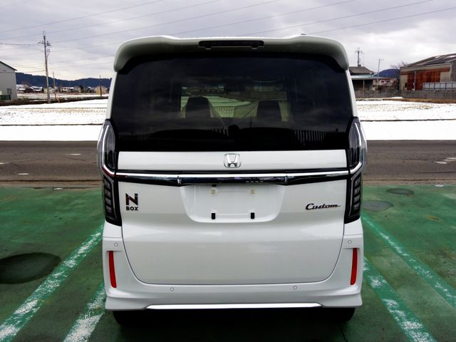 Honda N BOX CUSTOM 2023-01 1563-4