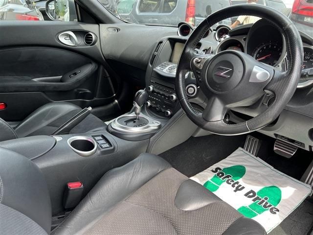 Nissan FAIRLADY Z 2009-03 24341-12
