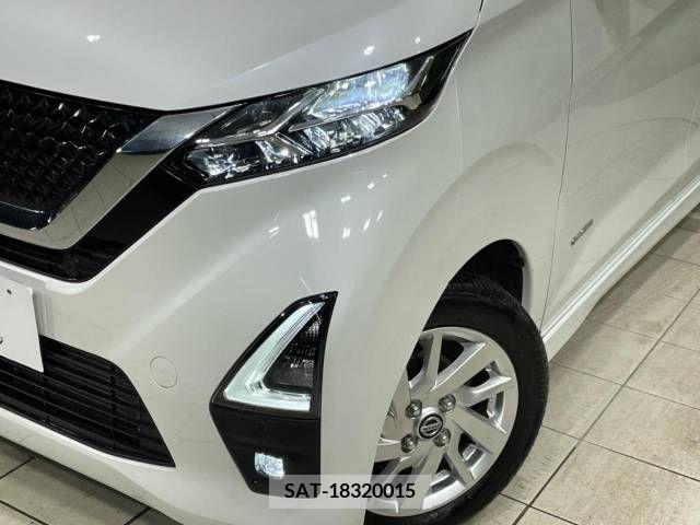 Nissan DAYZ 2021-05 323630-12