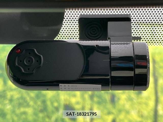 Nissan NOTE 2018-04 210620-6