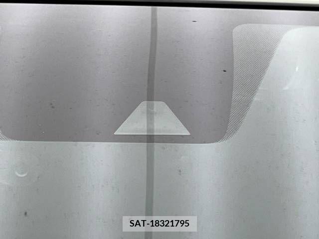 Nissan NOTE 2018-04 210620-2