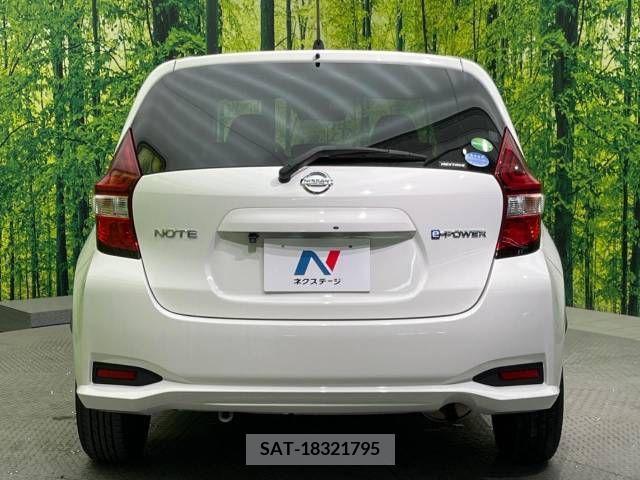 Nissan NOTE 2018-04 210620-15
