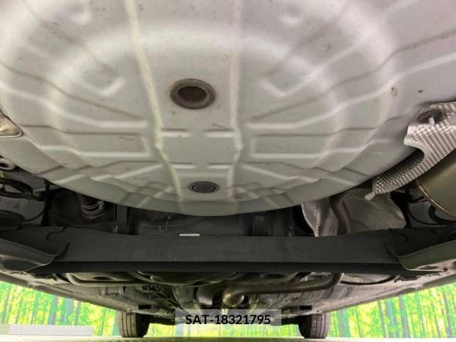 Nissan NOTE 2018-04 210620-19