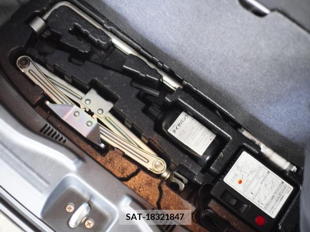Honda N BOX CUSTOM 2017-03 351896-29