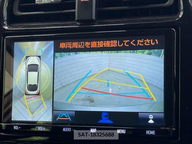 Toyota PRIUS 2019-10 366625-3