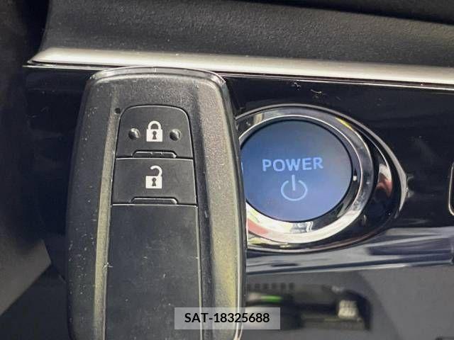 Toyota PRIUS 2019-10 366625-7