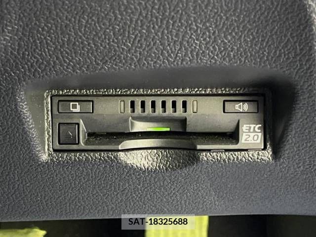 Toyota PRIUS 2019-10 366625-6
