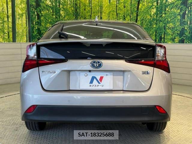 Toyota PRIUS 2019-10 366625-15