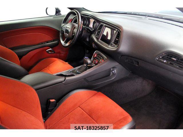 Dodge CHALLENGER 2018-08 267713-7