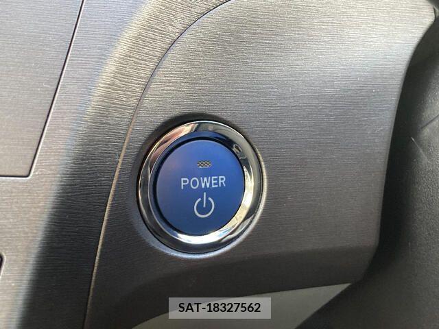 Toyota PRIUS 2013-02 215157-9
