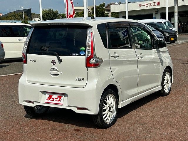 Nissan DAYZ 2017-03 12814-2