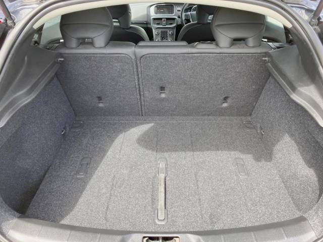 Volvo V40 2014-09 183718-13