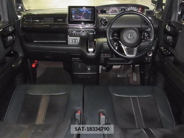 Honda N BOX CUSTOM 2017-09 330210-2