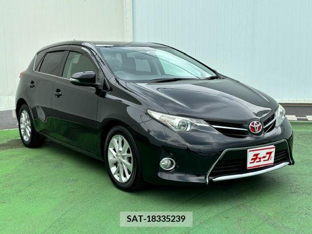 Toyota AURIS 2012-08 293012-6
