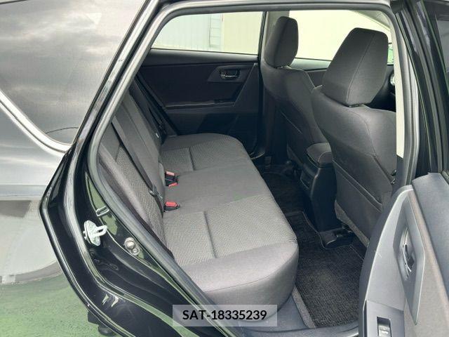 Toyota AURIS 2012-08 293012-2