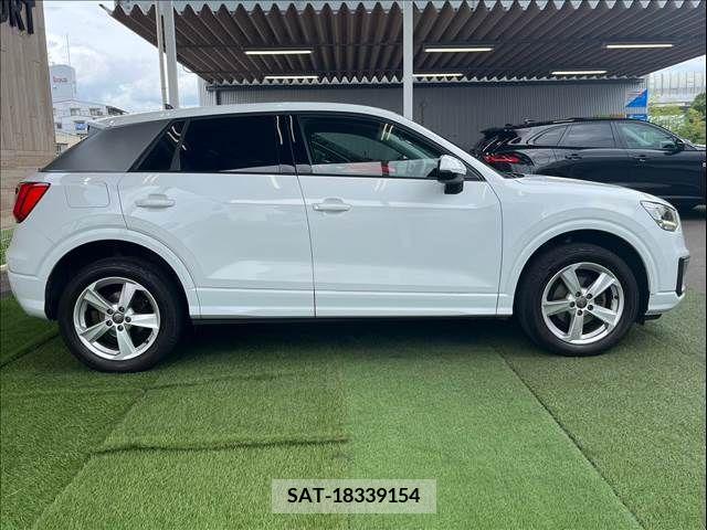 Audi Q2 2019-09 340495-14