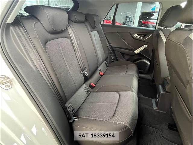 Audi Q2 2019-09 340495-5