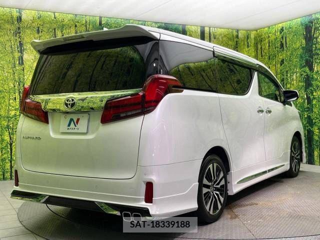 Toyota ALPHARD 2023-01 349569-17