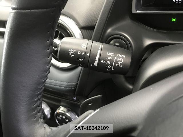 Mazda MAZDA2 2019-10 373150-22