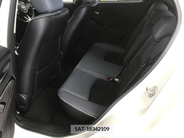 Mazda MAZDA2 2019-10 373150-15