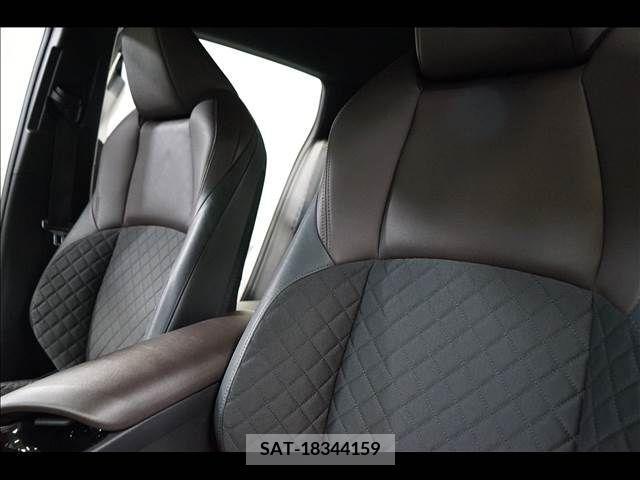 Toyota C-HR 2017-08 256891-7